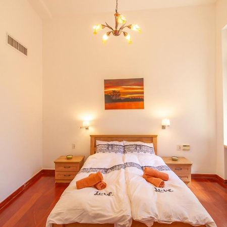 Art Apartment In Mamila Baitulmaqdis Luaran gambar